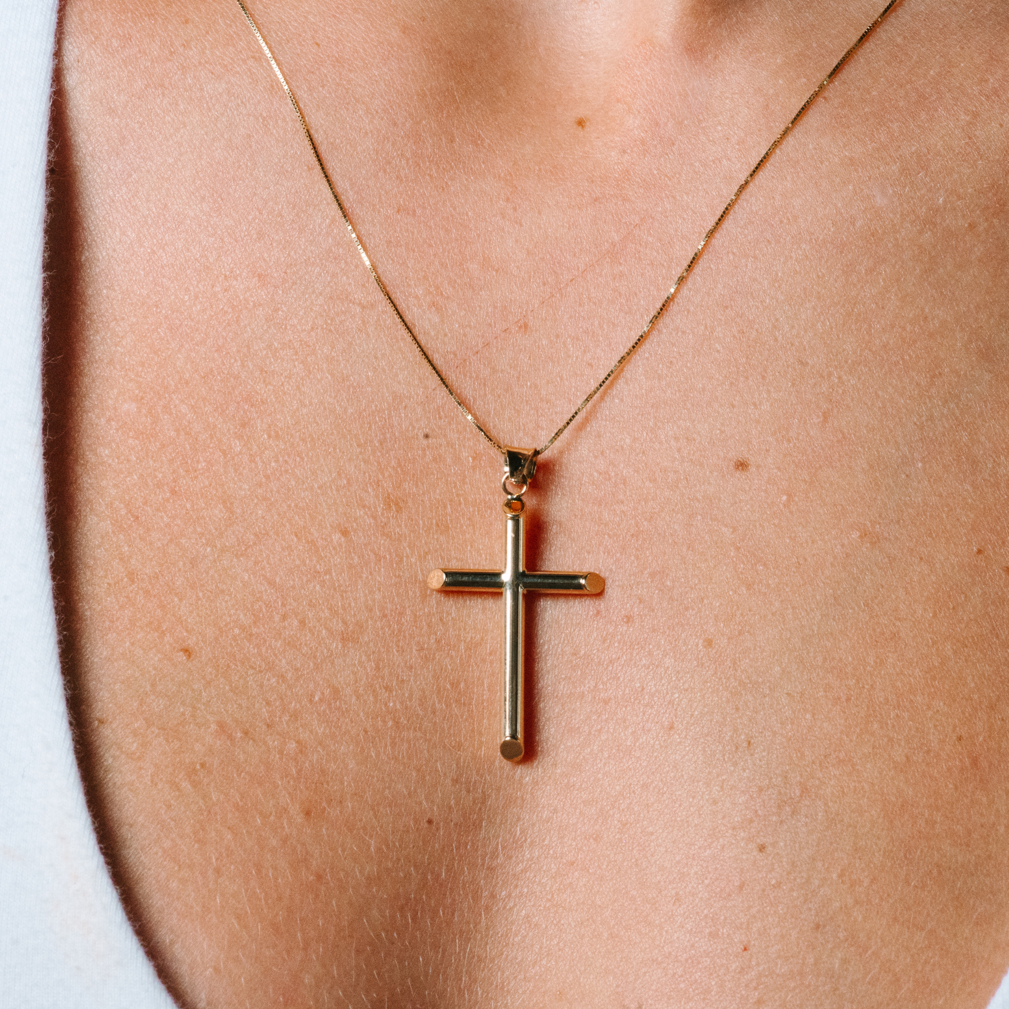 Round Tube Cross Necklace in 14K Yellow Gold