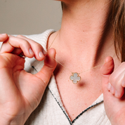 Clover Mother of Pearl Pendant Necklace