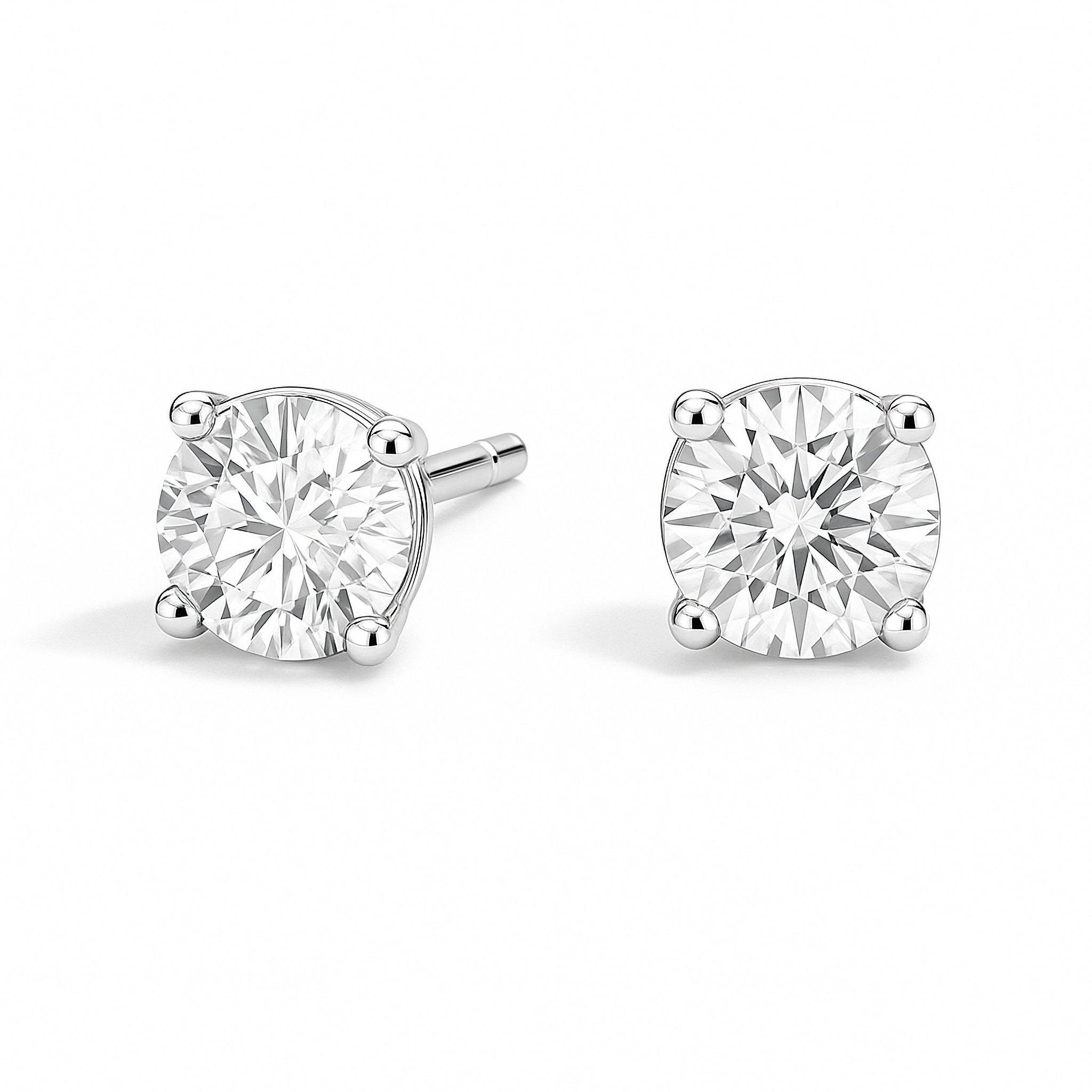 Round Natural Diamond Stud Earrings