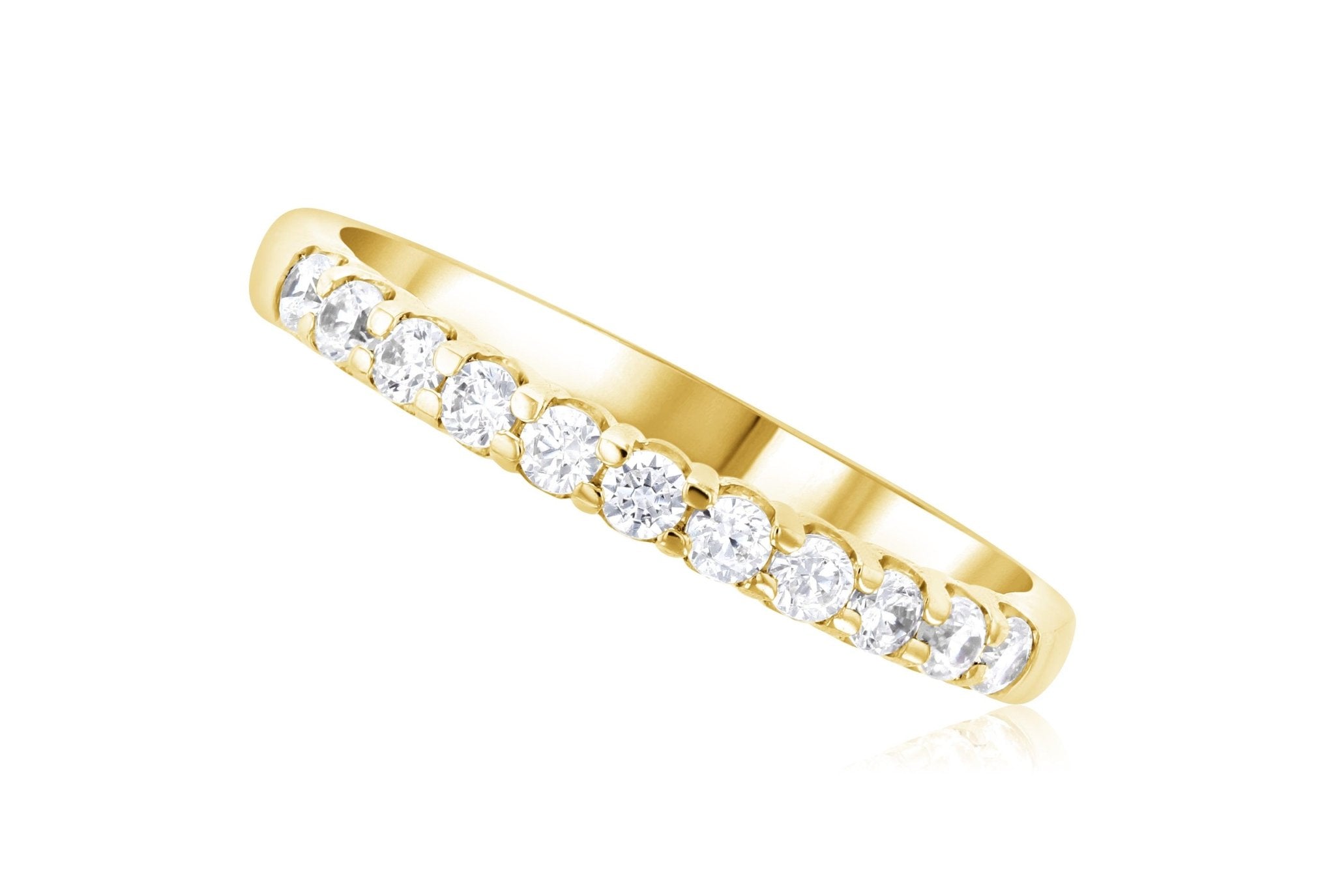 Classic Diamond Wedding Ring in 14k Yellow Gold