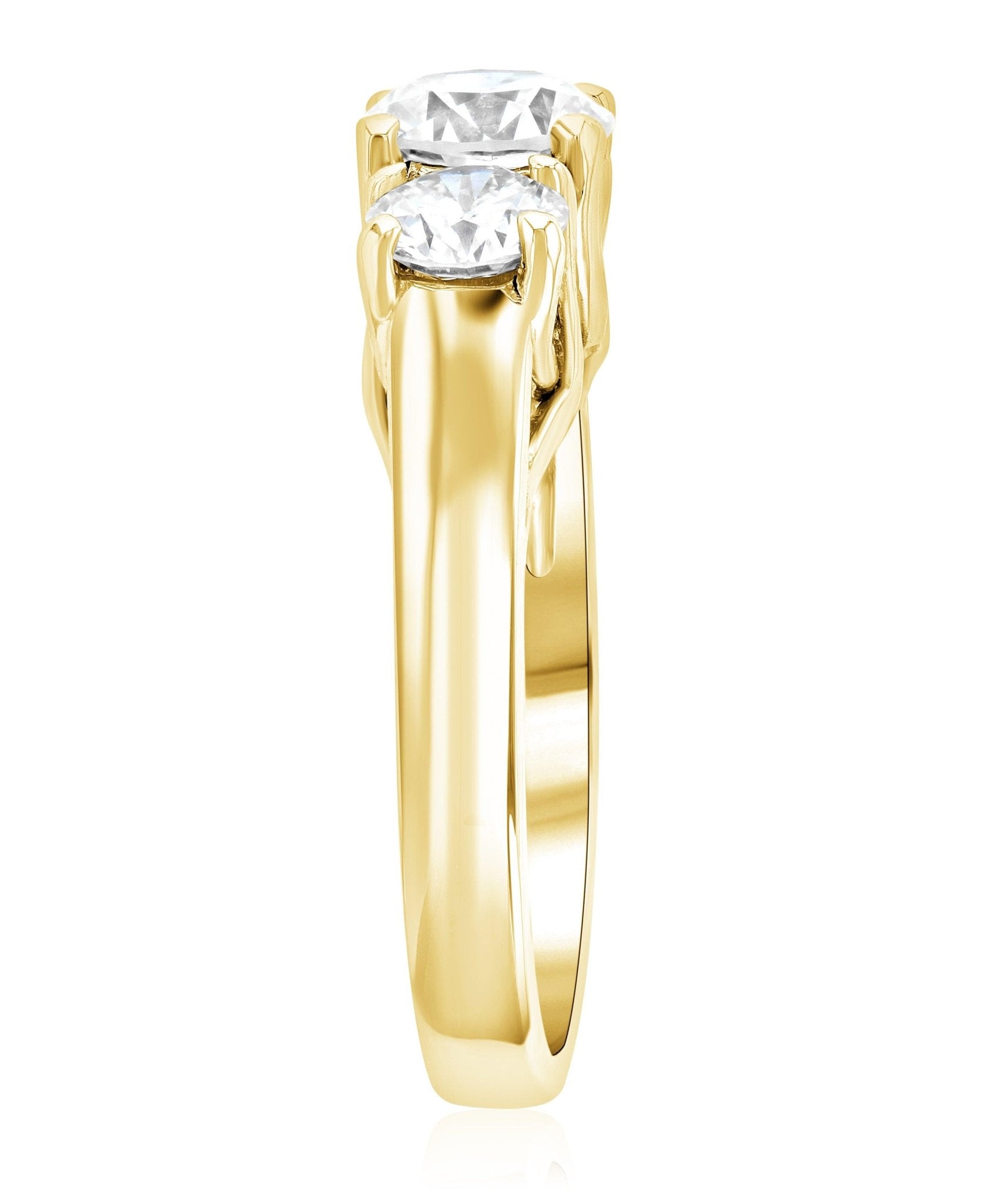 Diamond Three-Stone Engagement Ring in 14k Yellow Gold (1.50 ct. tw.)