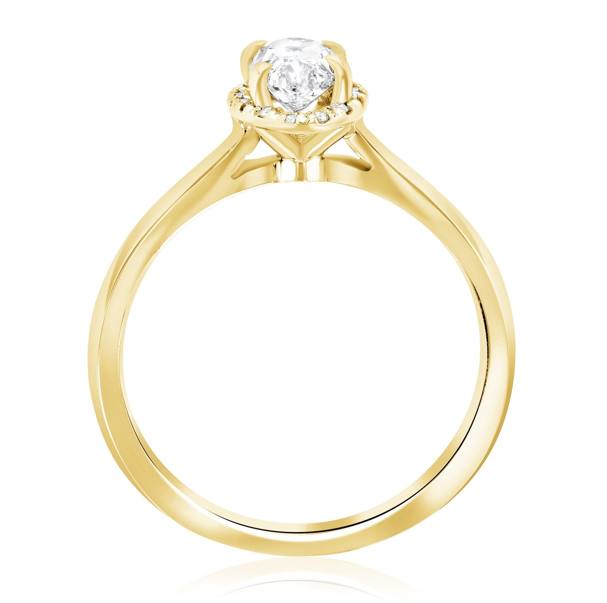 Halo Oval Diamond Engagement Ring in 14k Yellow Gold (7/8 ct. tw.)