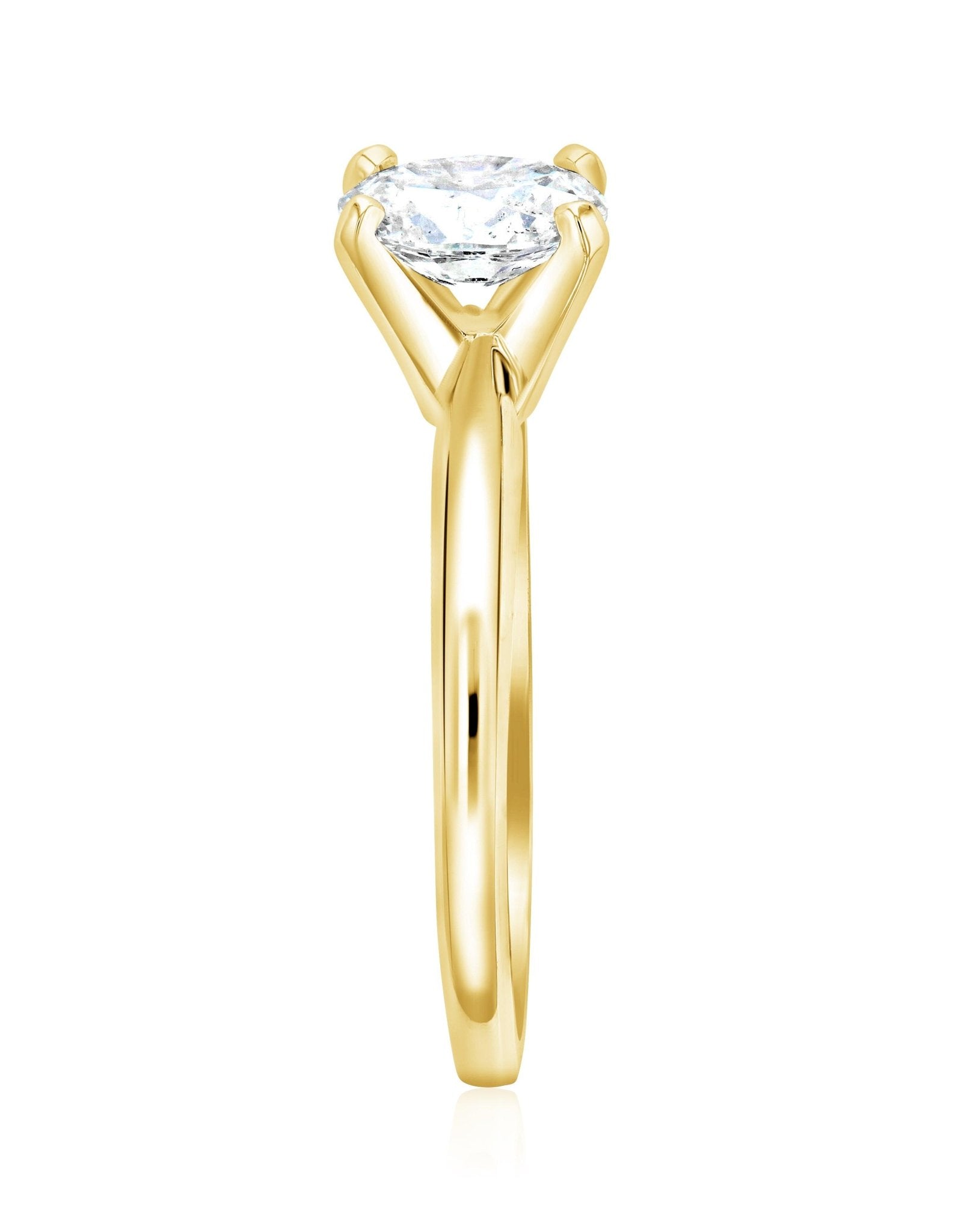 Oval Cut Diamond Solitaire Engagement Ring in 14k Yellow Gold
