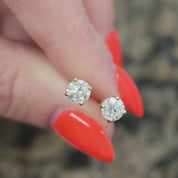 Round Natural Diamond Stud Earrings