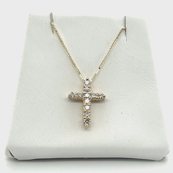Diamond Cross Necklace (0.50 ct. tw.)
